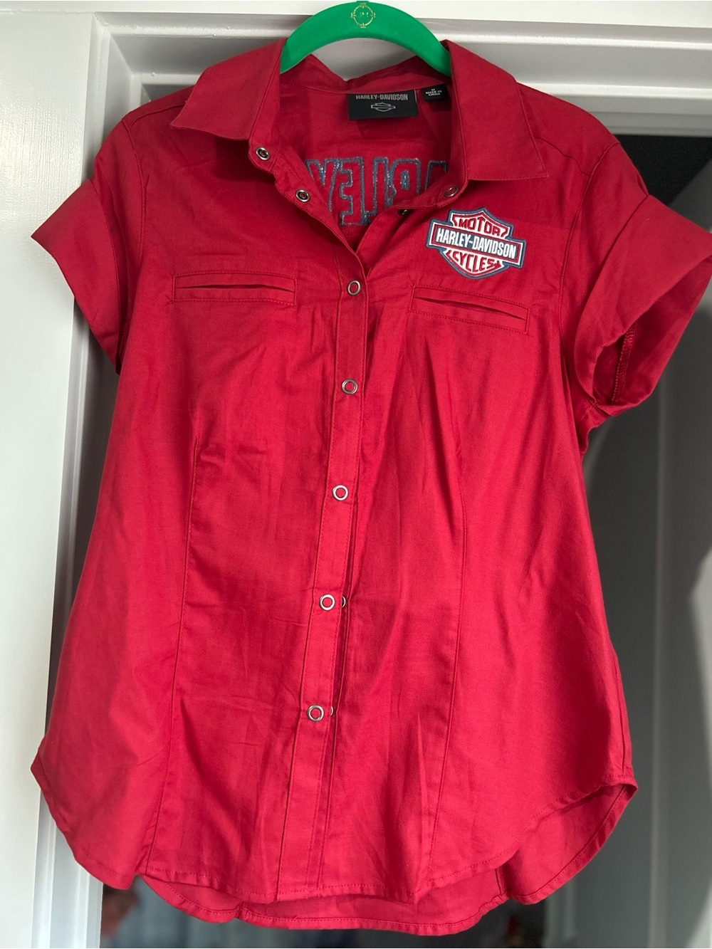 Harley-Davidson women’s maroon Short-Sleeve snap Front Shirt
